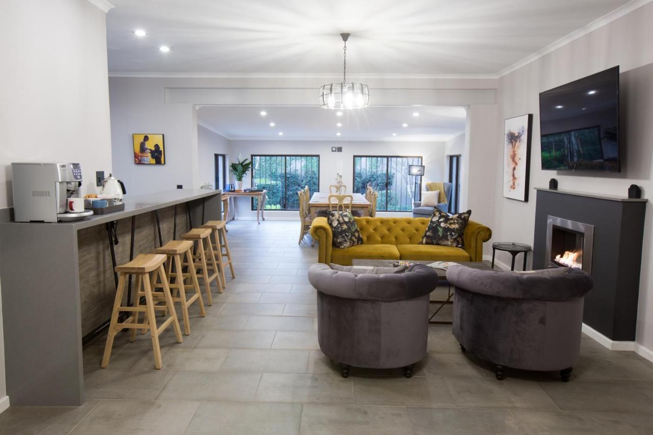 Melville Gap Guesthouse Johannesburg Exterior photo
